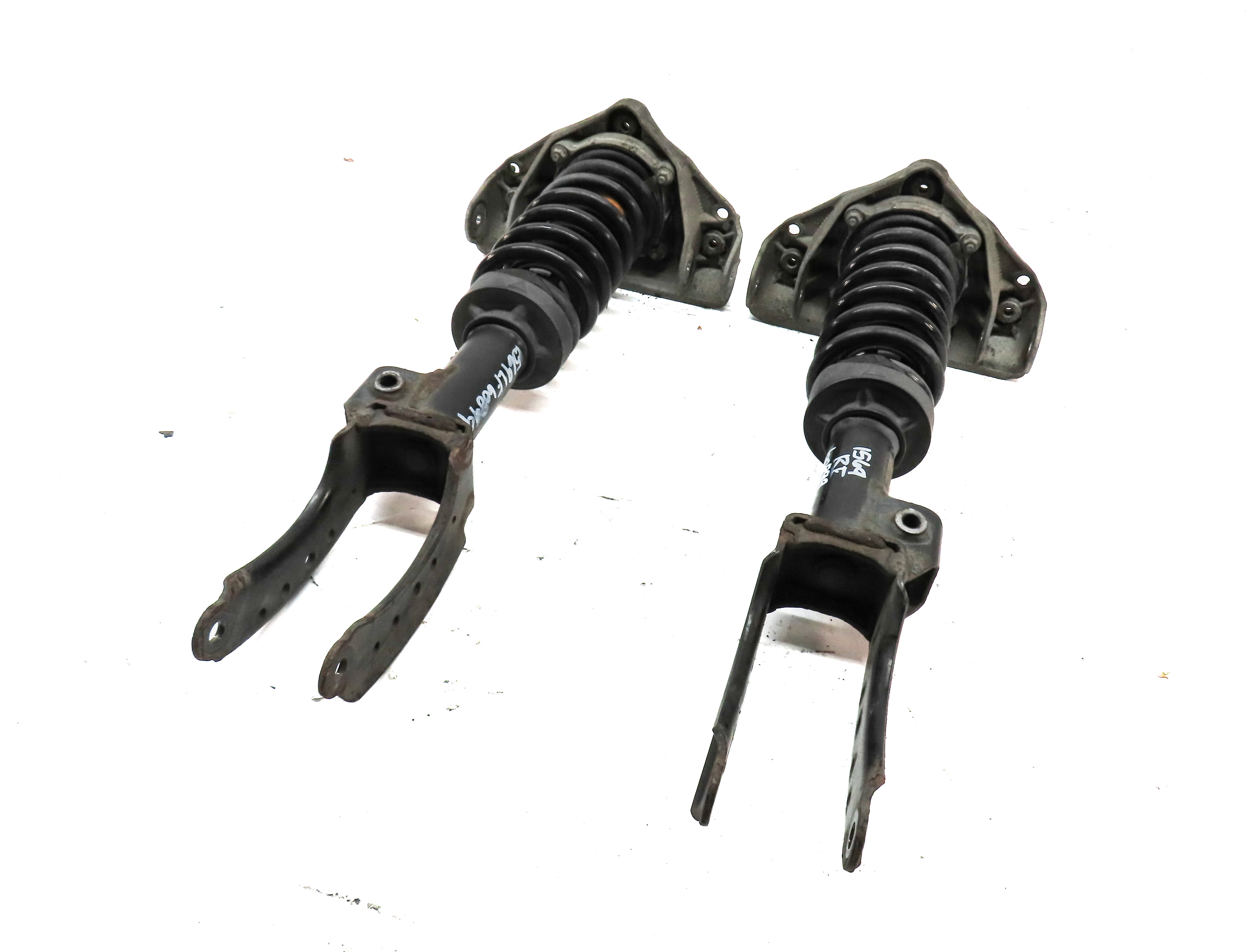2007-2015 AUDI Q7 (4L) FRONT LEFT & RIGHT SHOCK STRUT SET-2 (COMFORT SUSPENSION) — exact item pictured